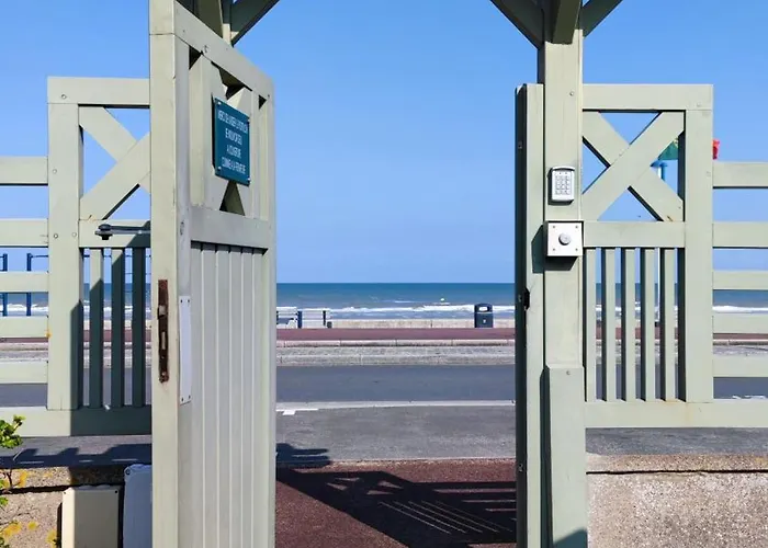 Appartamento Jardin Vue Et Parking Prive Numerote