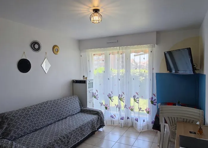 Jardin Vue Et Parking Prive Numerote